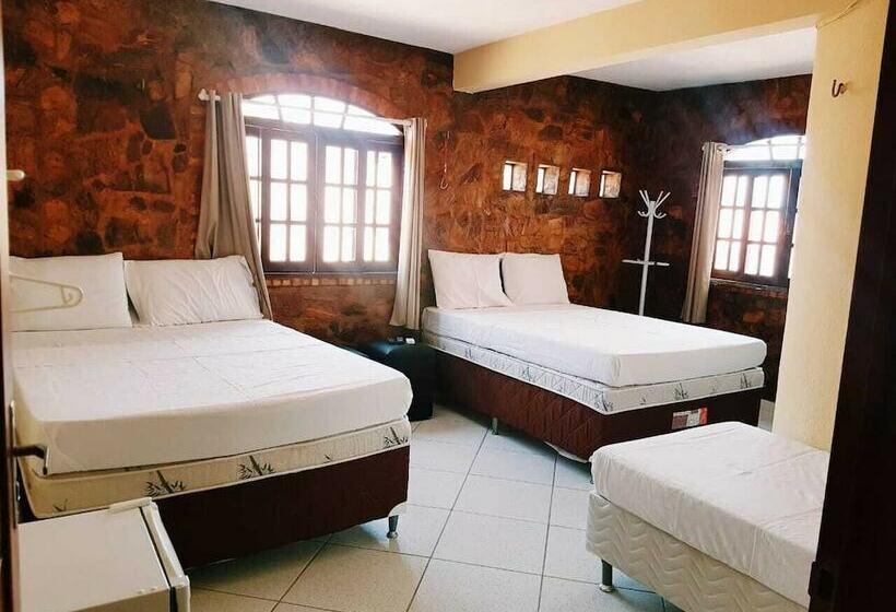 פנסיון Pousada Esadof