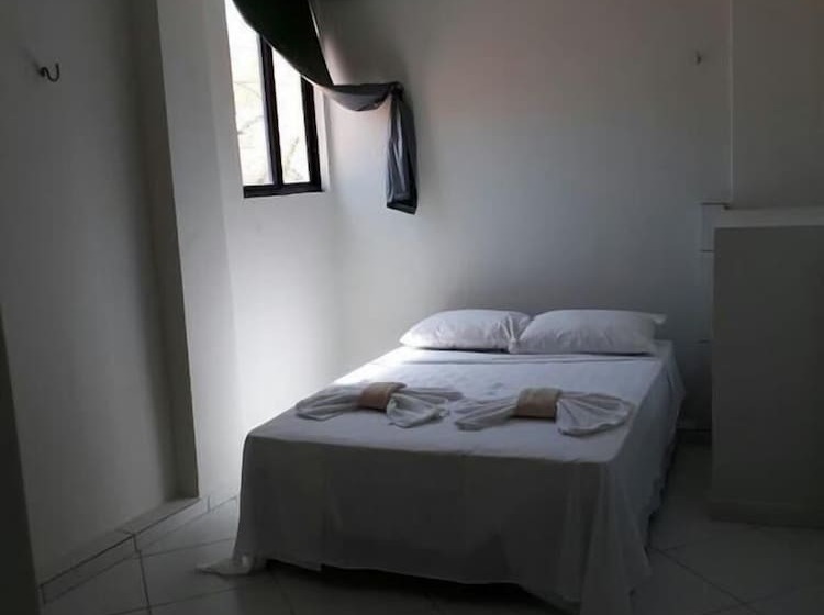 פנסיון Pousada Esadof