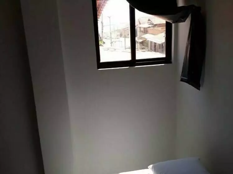 ペンション Pousada Esadof