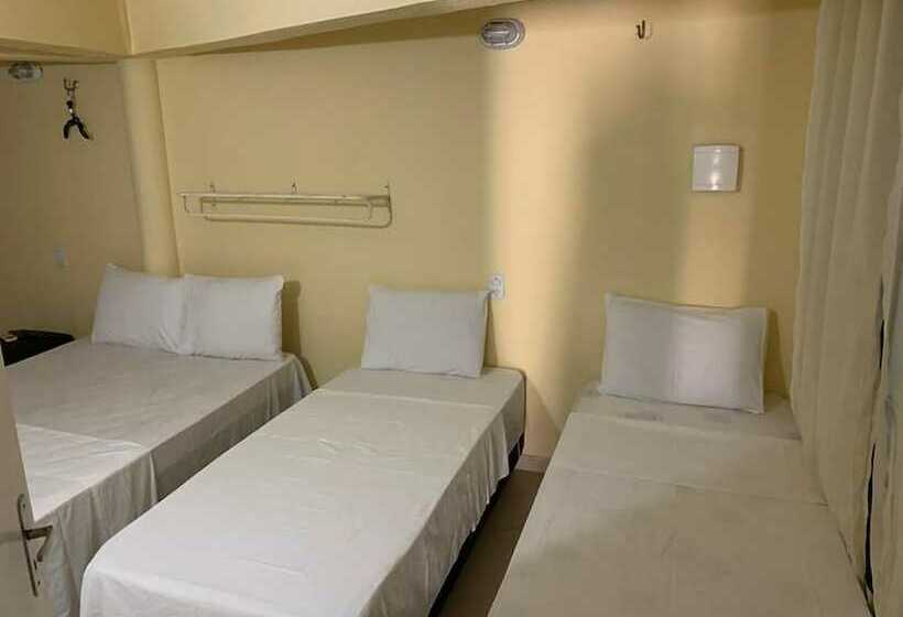 פנסיון Pousada Esadof