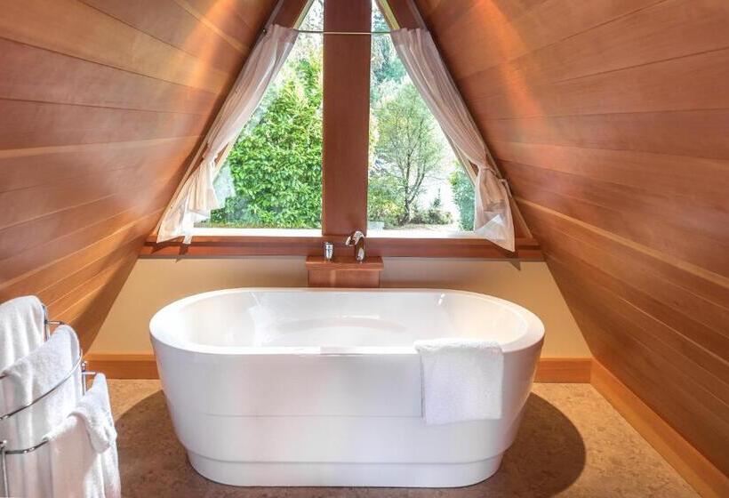 בית מלון כפרי The Shoreline Tofino