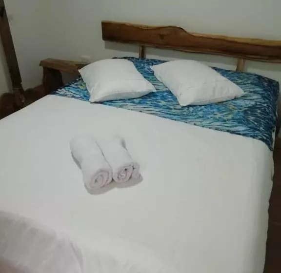 ペンション Elizabetha Hostal