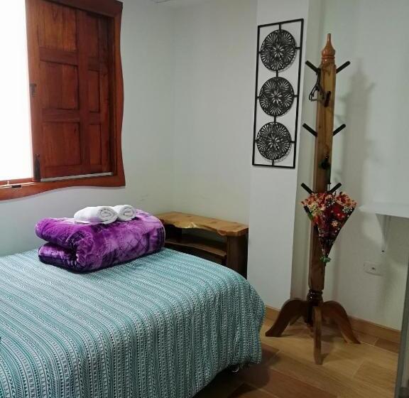 Pension Elizabetha Hostal