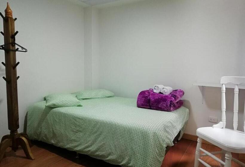 Pension Elizabetha Hostal