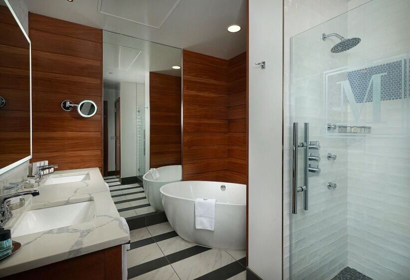 The Merrill Hotel & Conference Center, Muscatine, A Tribute Portfolio