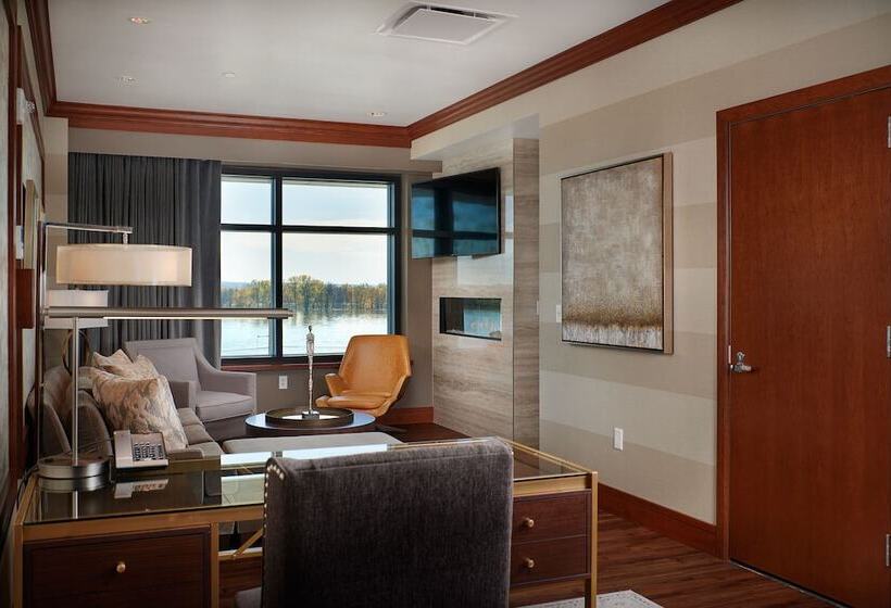 The Merrill Hotel & Conference Center, Muscatine, A Tribute Portfolio