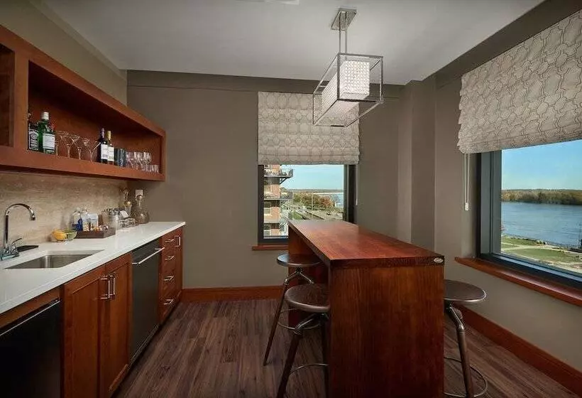 The Merrill Hotel & Conference Center, Muscatine, A Tribute Portfolio