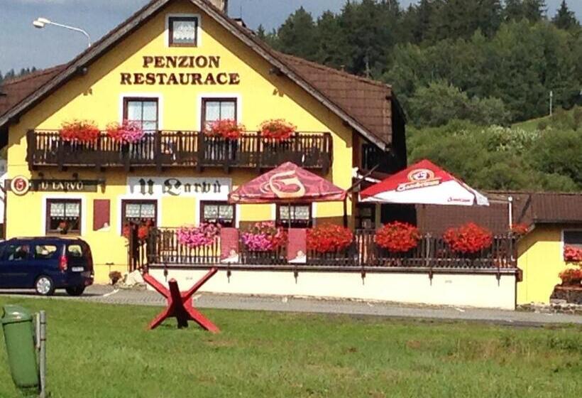 Panzió Penzion U Larvů