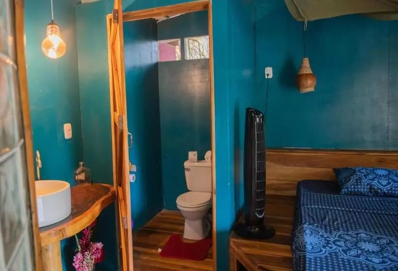 Majatalo Roots Family