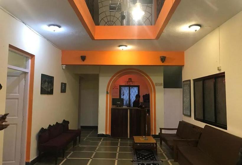 Retkeilymaja Super Deluxe Mansion Stay In Candolim