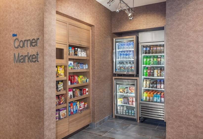 Отель Fairfield Inn & Suites By Marriott Lebanon