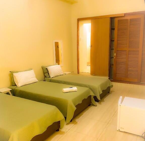 פנסיון Aconchego