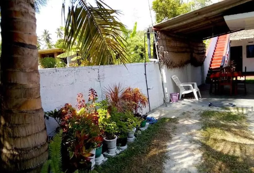 ペンション Ocean Edge Villa