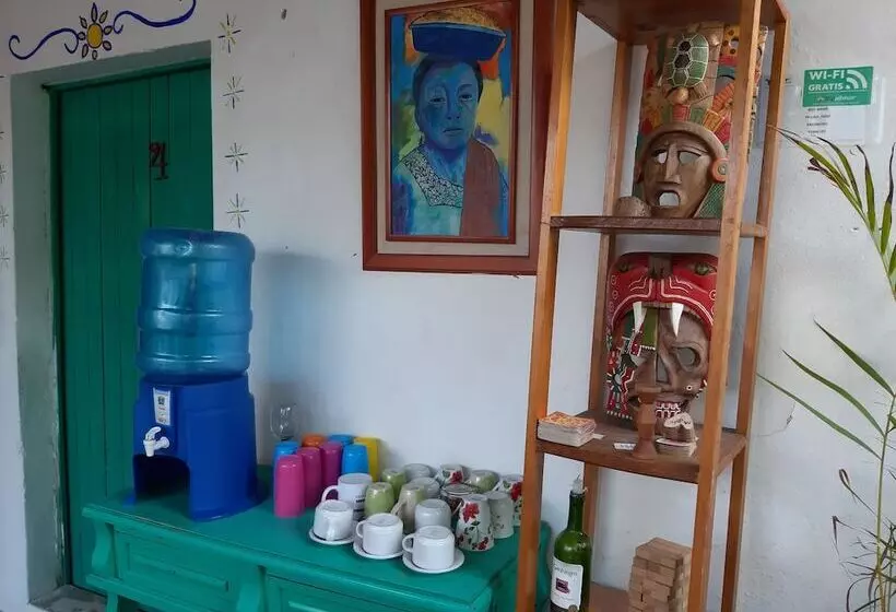 ユースホステル Hostal Guacamayas