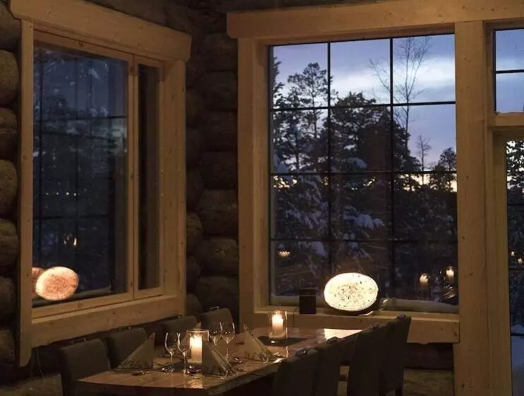 Wilderness Hotel Nangu & Igloos