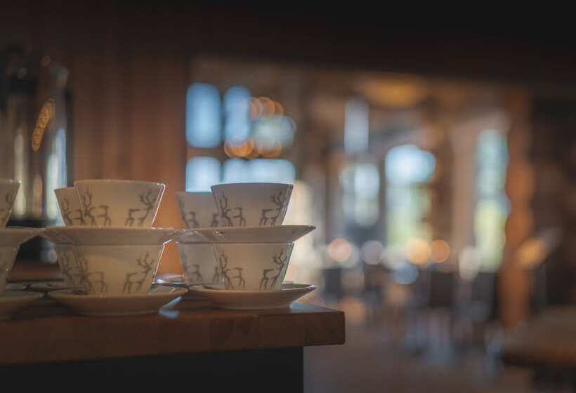 Wilderness Hotel Nangu & Igloos