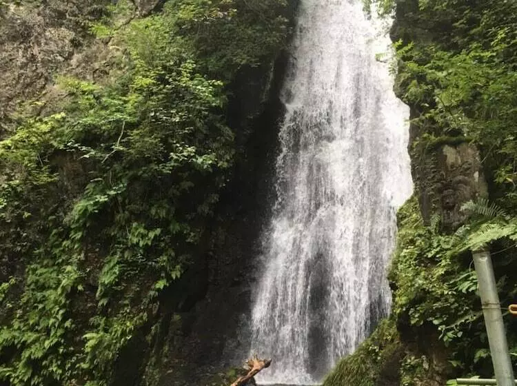 ペンション Onsen Yasumori