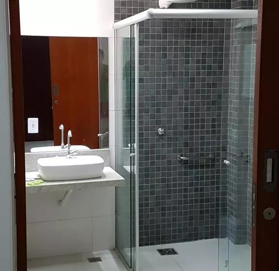 ペンション Pousada La Portella