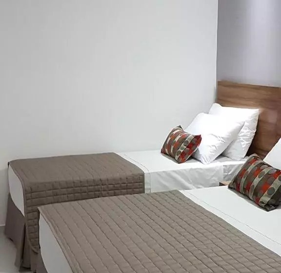 ペンション Pousada La Portella