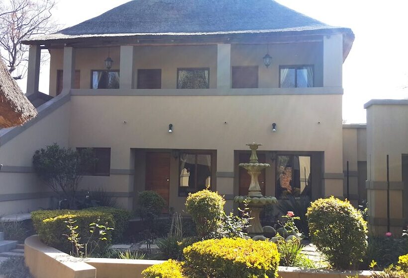 膳宿费 The Three Countries Estate