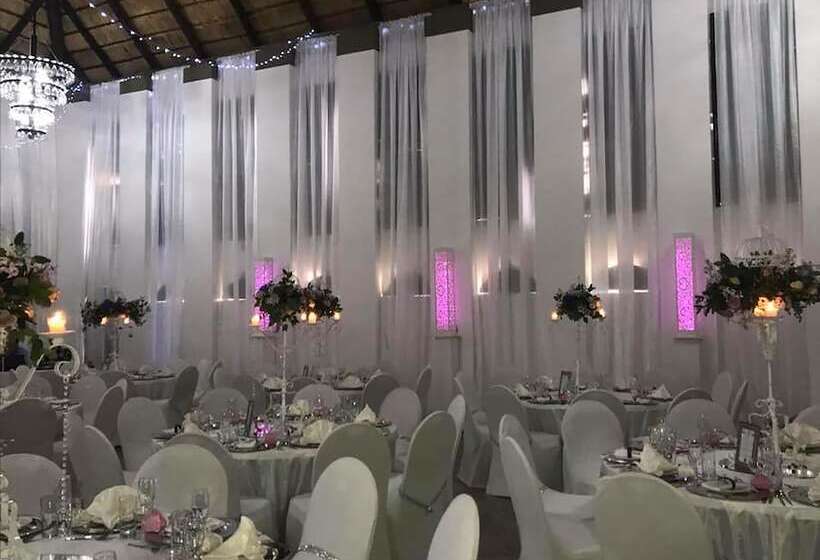 膳宿费 The Three Countries Estate