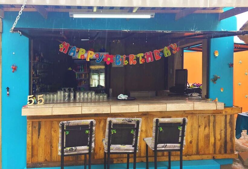 膳宿费 The Three Countries Estate