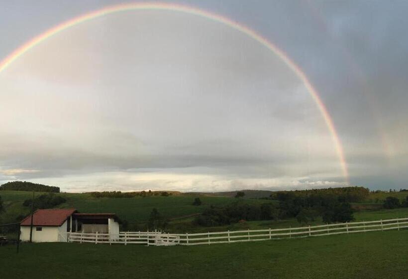 ペンション Chales Da Serra