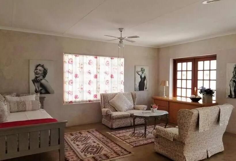 Majatalo Lavender House