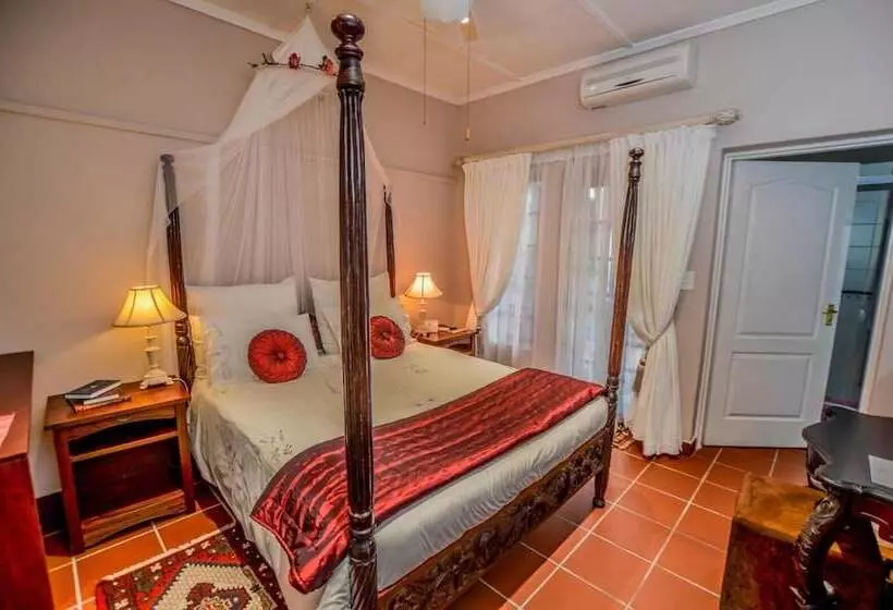 Majatalo Lavender House