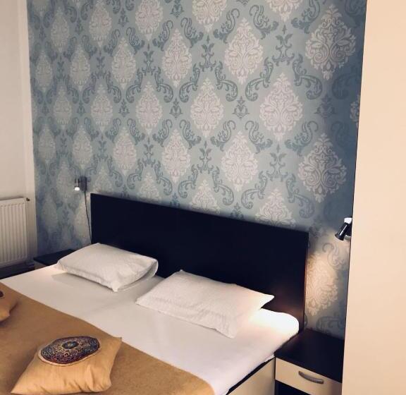 Pensjonat Pinul Negru 2