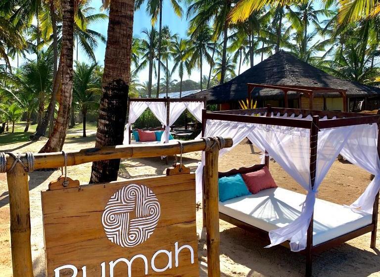 پانسیون Rumah Pousada