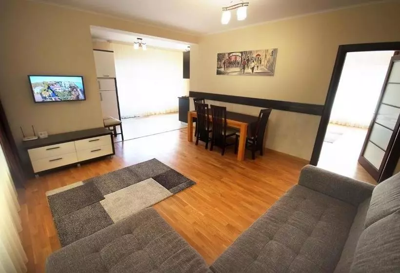 ペンション Vila Moldavia Class