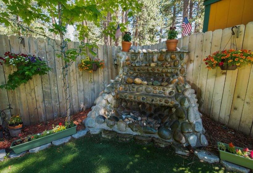 مبيت وإفطار Fireside Lodge