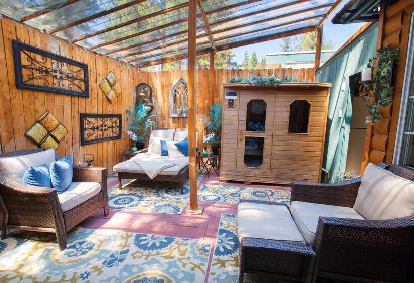 مبيت وإفطار Fireside Lodge