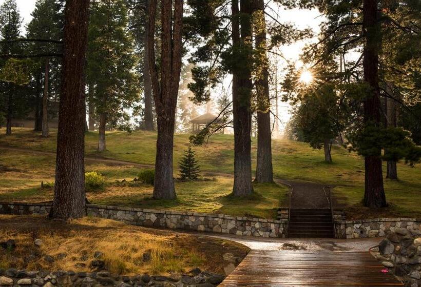 مبيت وإفطار Fireside Lodge