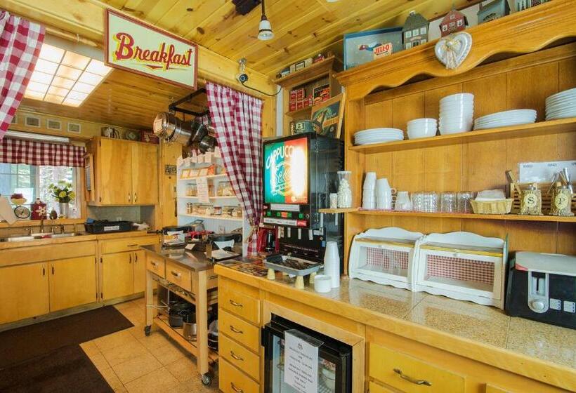 مبيت وإفطار Fireside Lodge