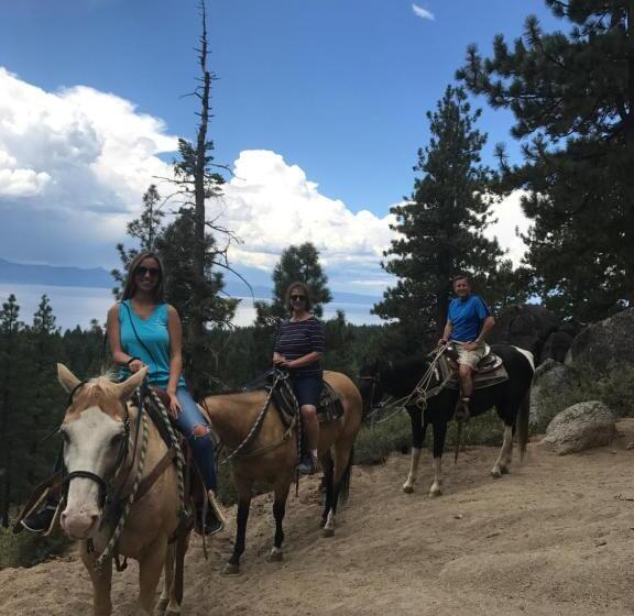 مبيت وإفطار Fireside Lodge