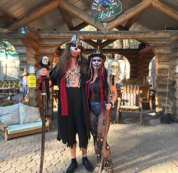 مبيت وإفطار Fireside Lodge