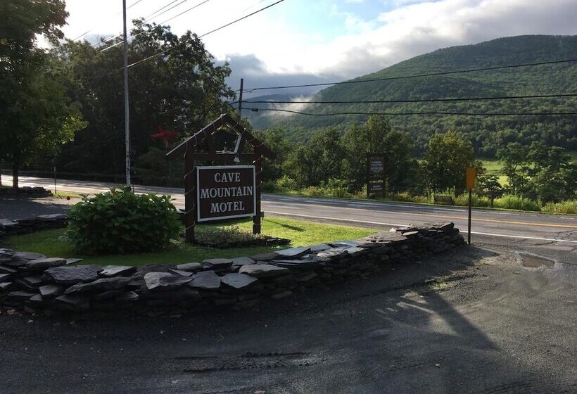 Cave Mountain Motel