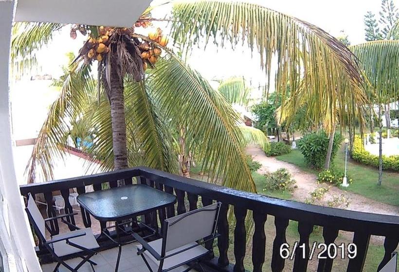 پانسیون La Francaise