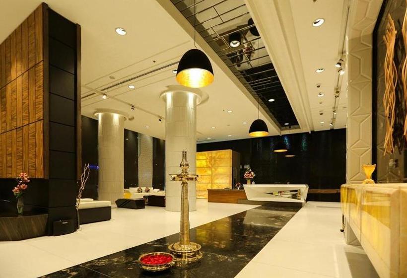 Golden Al Nawras Tower