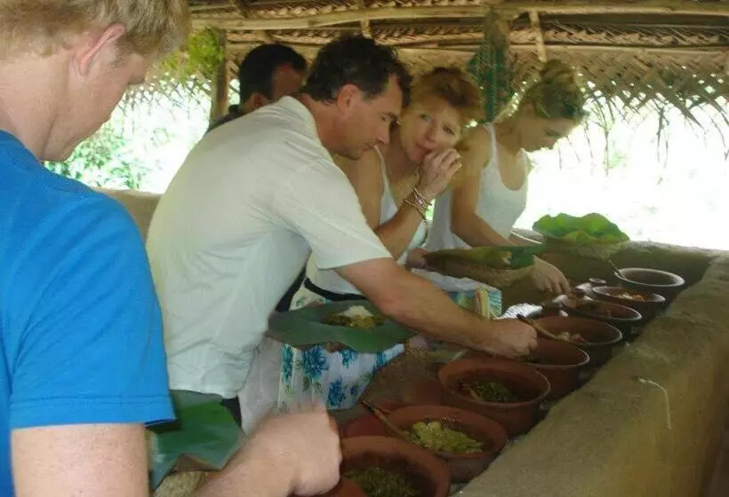 Retkeilymaja Kings Village Sigiriya