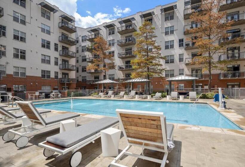 Kasa Downtown Austin