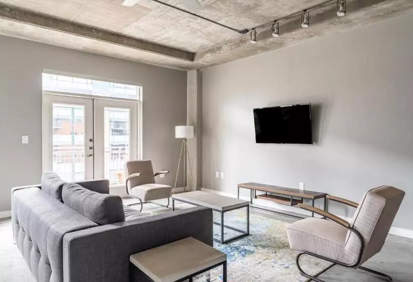 Kasa Downtown Austin