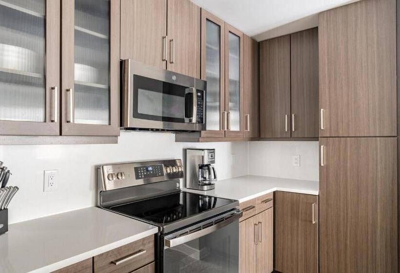 Kasa Downtown Austin