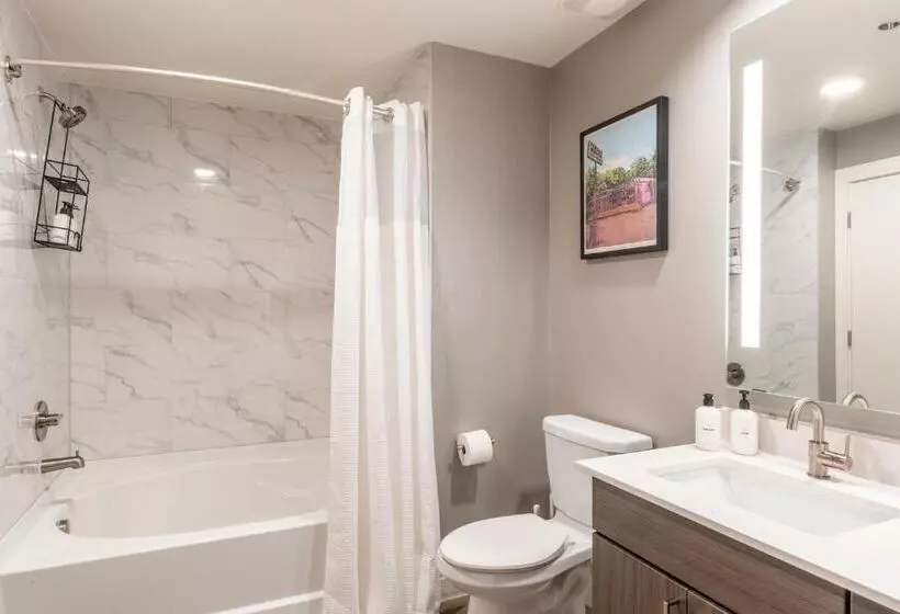 Kasa Downtown Austin