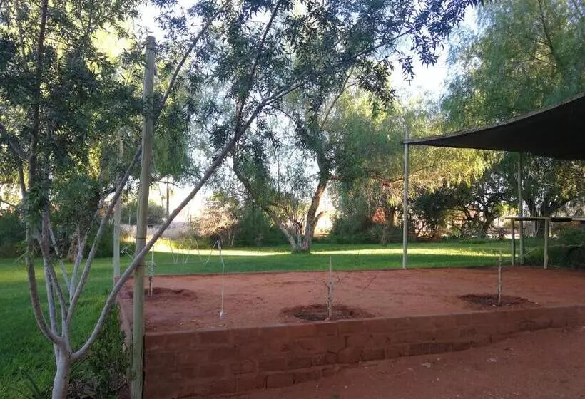 پانسیون Kamelruhe Guest House & Camping