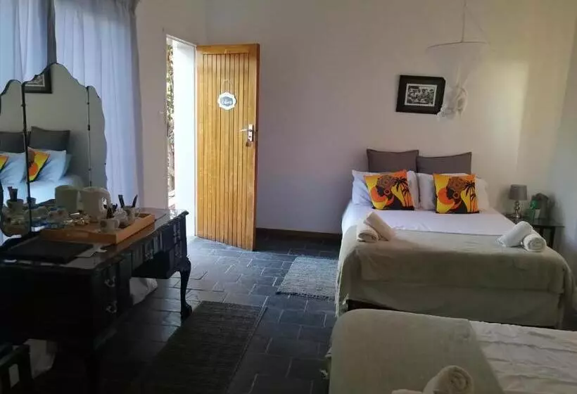 پانسیون Kamelruhe Guest House & Camping