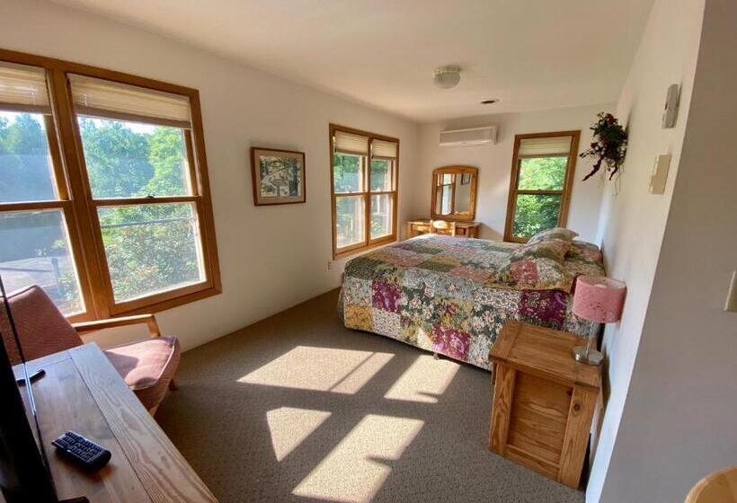 Peters Sunset Beach Resort And Golf