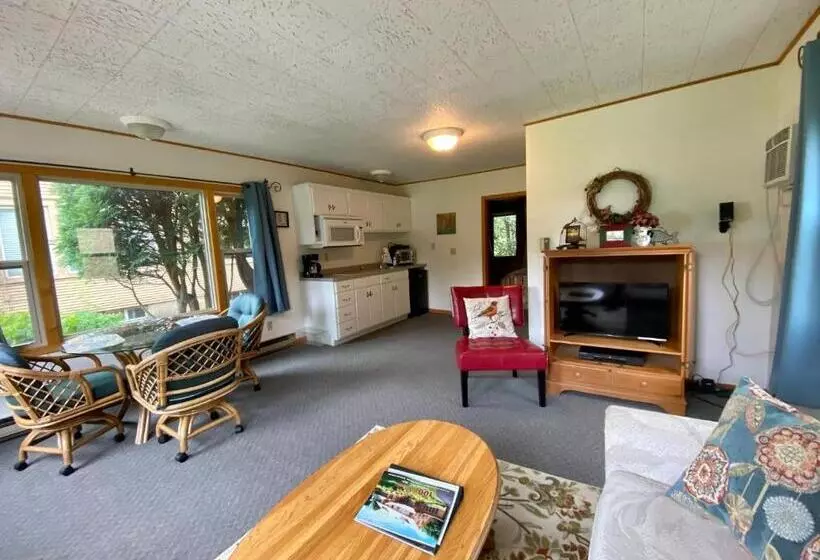 Peters Sunset Beach Resort And Golf